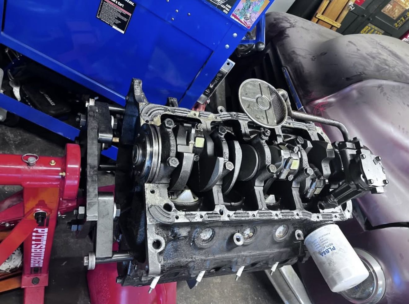 Ford 302 v8