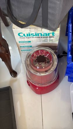 Yogurt ice cream maker