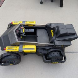6 Volt DC Comics Batman Batmobile Battery Powered Ride-on