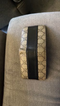 Men’s Authentic Gucci wallet
