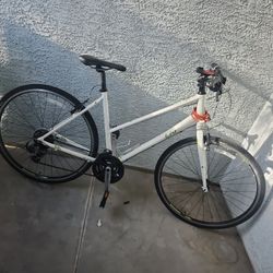 Alight Liv Vike 700c Wheels Great