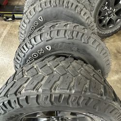 Jeep Wrangler Stock Tires And Rims 