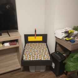 Sunflower puppy bed