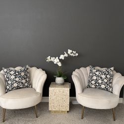 Seashell Barrel Chair Set In Ivory/Gold