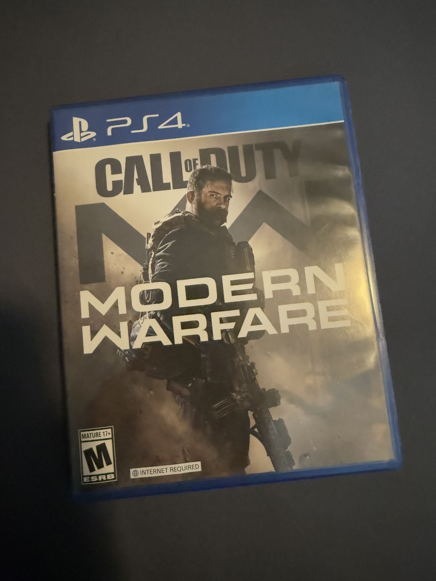 PS4 PLAYSTATION 4