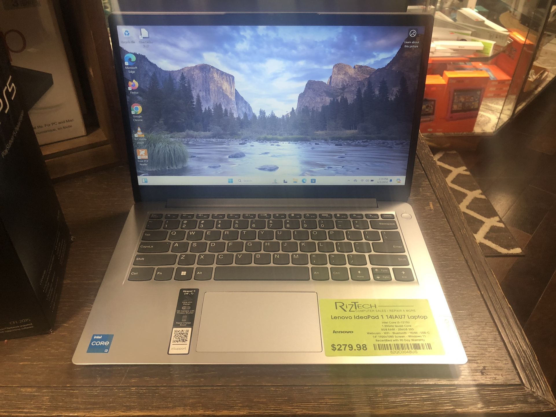Lenovo IdeaPad 114IAU7 Laptop