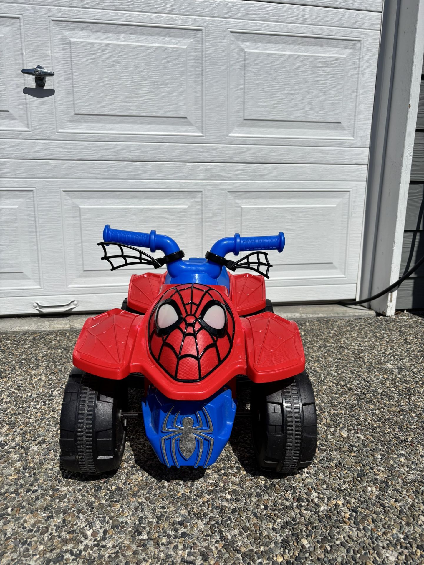 Spider-Man power wheel bike