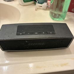 Bose Soundlink mini bluetooth speaker