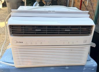 Midea Air Conditioner Window Unit 8000 BTU