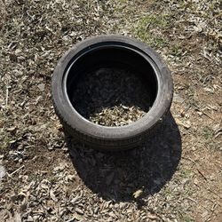 Tire 19   245/40
