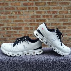 On Cloud X Women's Sneakers US Size 8.5 Very good Condition 