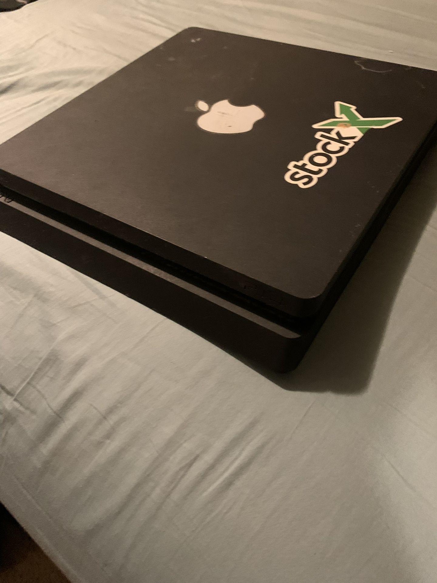 PS4