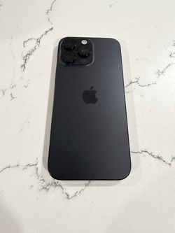 iPhone 16 Pro Max 256GB - Like New - Unlocked