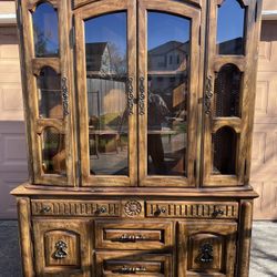 Hibriten Bernhardt Full Kitchen Set! Hutch, Table, Chairs, Sideboard