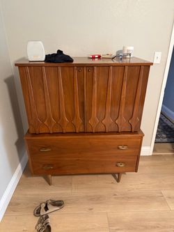 Mid century modern dresser