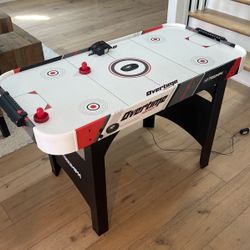 Air Hockey