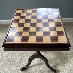 Chess/Checkers Wooden Stand