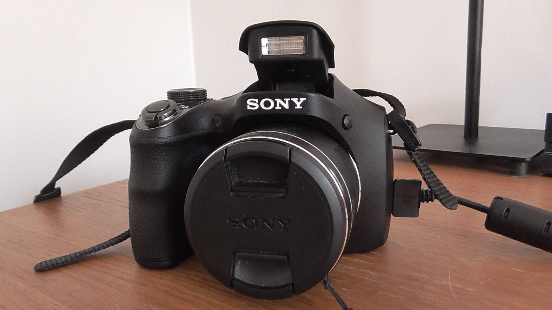 Sony dsch Digital camera