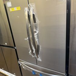 Frigidaire refrigerator 