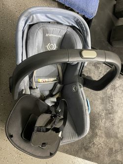 Baby Car Seat And 2 Adapters