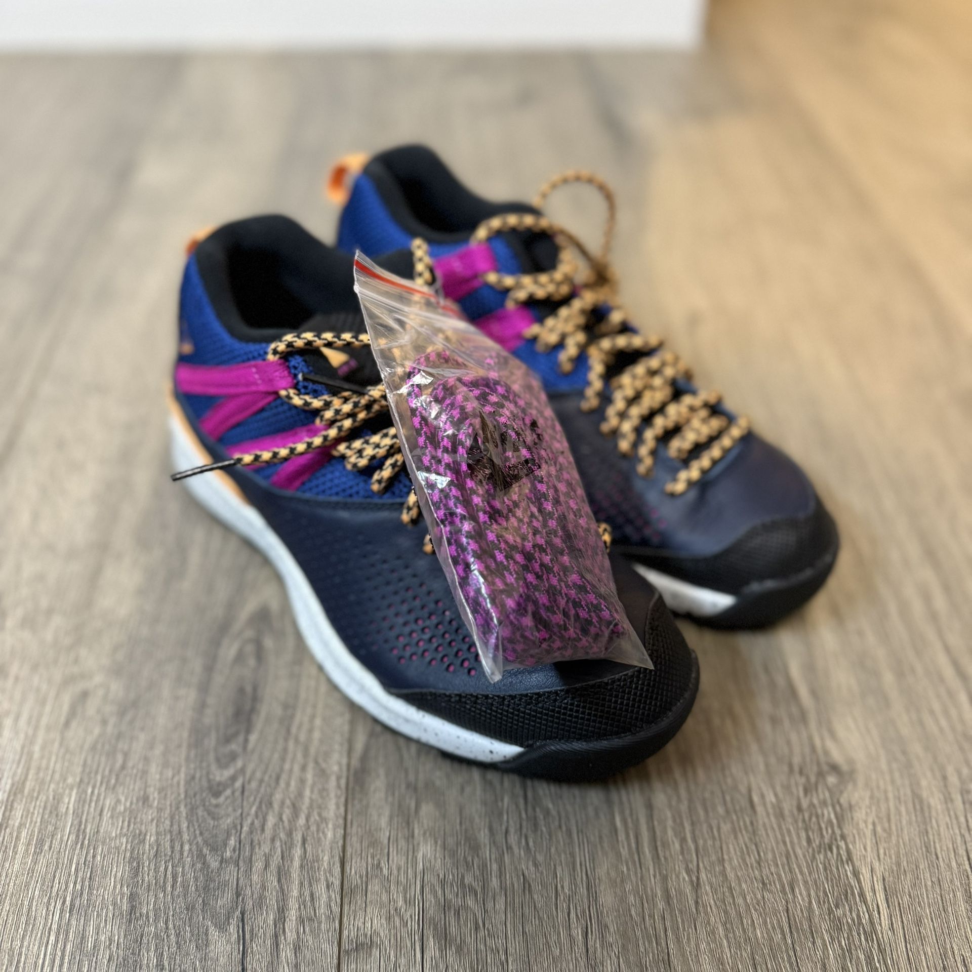 Nike Okwahn II Size 4M Brand New No Box