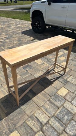 brand new entry way table