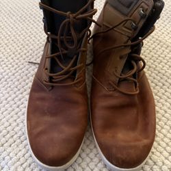 Timberland Shoes (size 11)