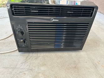 Air conditioner 5,000 btu