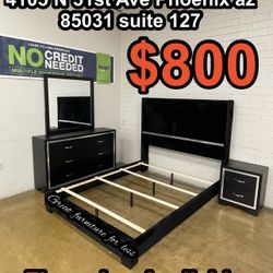 Queen Size Bedroom Set Black Include Bed Frame , Dresser Mirror And Nigstand Brand New