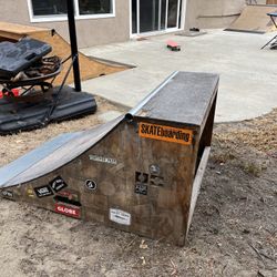 $90 Skate Ramp OC 52 X 38 X 24