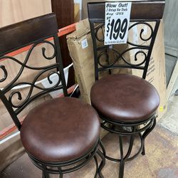Bar Stools 