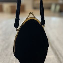 VTG Black Velvet Satchel Gold Color Hardware Latch Closure Coin Purse Handbag