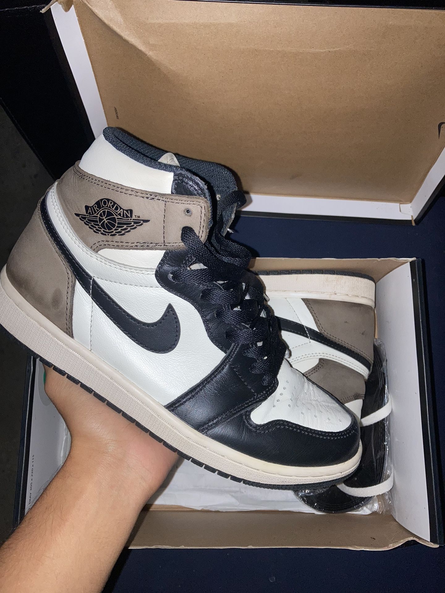 Jordan 1 (Send Offers)