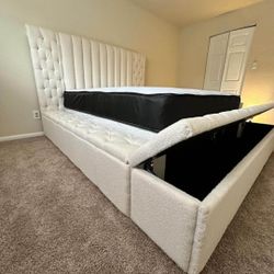 Color Options Queen Size Storage Bed/King Size Storage Bed Frame 🪟⭐$39 Down Payment with Financing ⭐ 90 Days same as cash