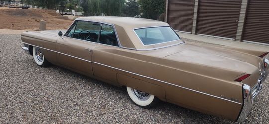 1964 Cadillac coupe Deville