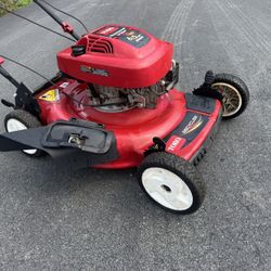 Toro Personal Pace Mower 6.5hp Engine w/22” Cutting Deck And Side Chute. No Bag. Must Pickup