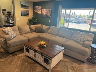 COUCH (BIG L SHAPED)