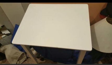 Lift up school desk