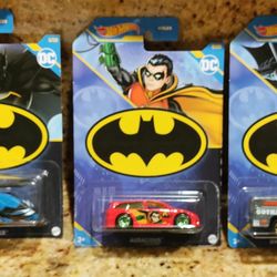 HOTWHEELS Batman Vehicle Bundle 