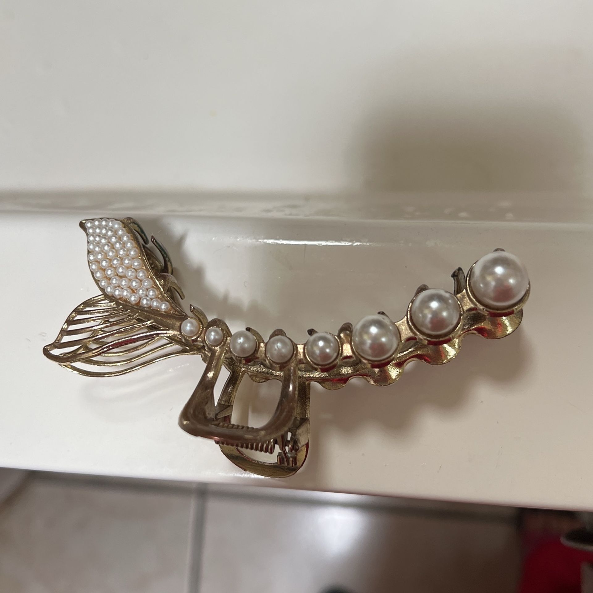 Pearl hairpin