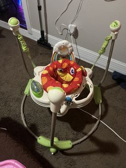 BABY BOUNCER