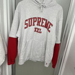 Supreme Hoodie