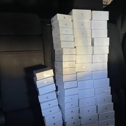 5 Airpods Gen 4 for only $250 ‼️