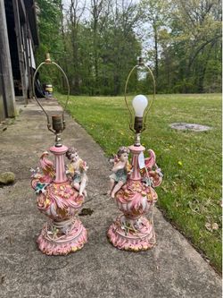Pair of antique Italian lamps💜Capodimonte cherubs