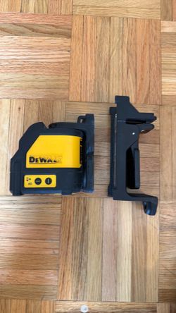 Dewalt 165 ft. Red Self-Leveling Cross-Line Laser Level