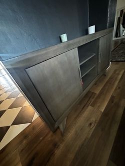 Tv entertainment stand