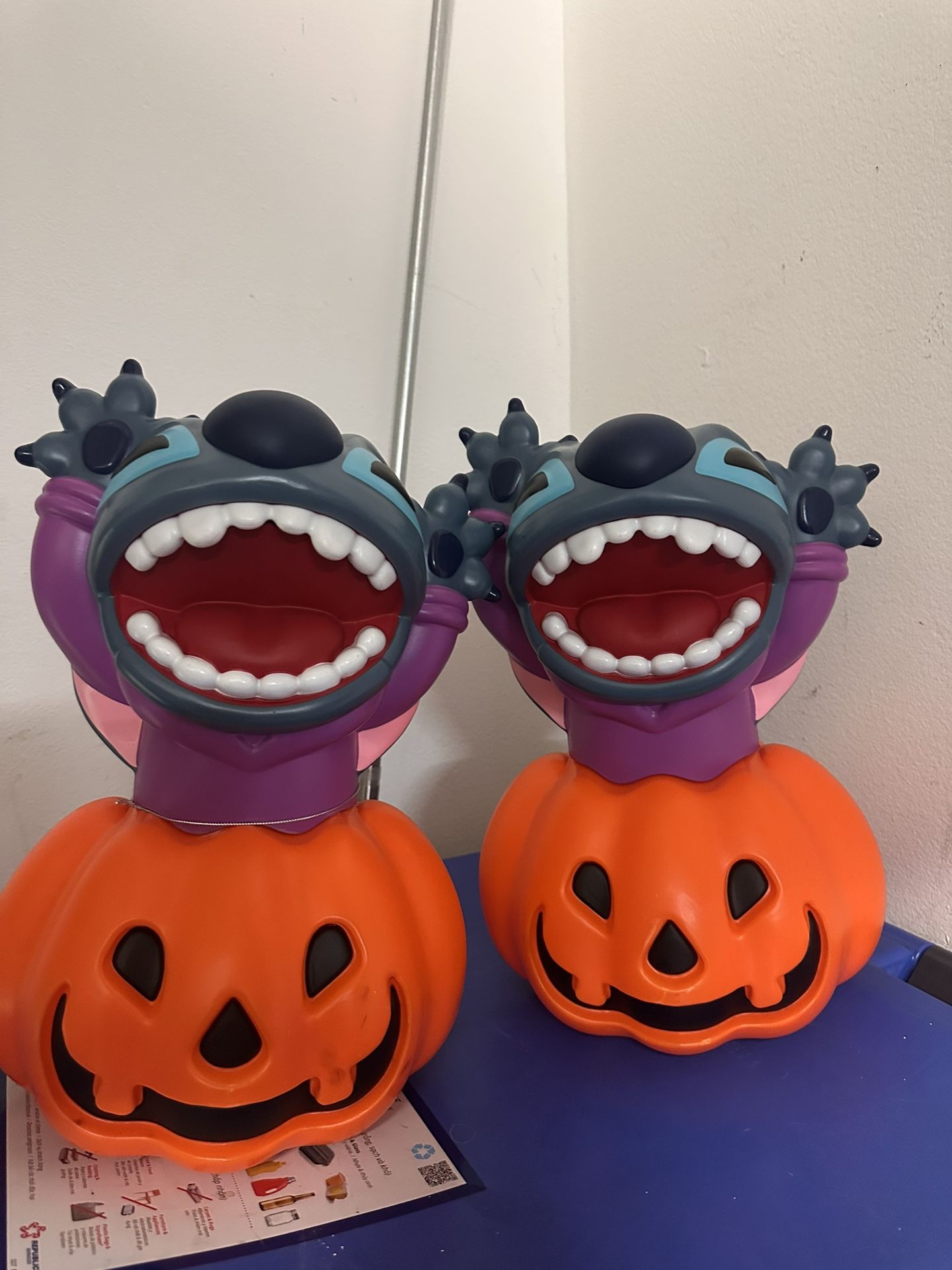 2024 Disney Parks 18" Stitch Light-Up Jack O’Lantern Pumpkin