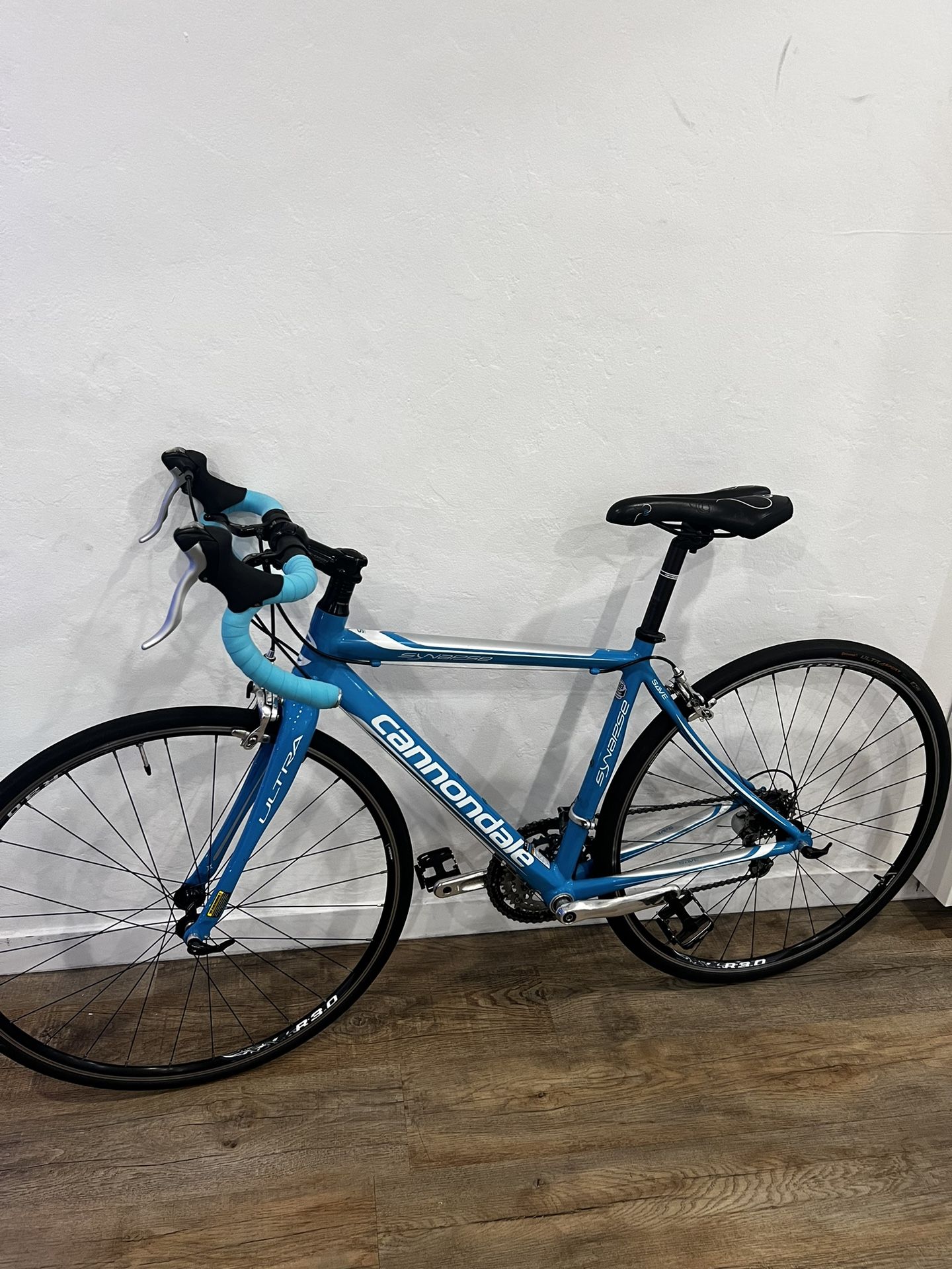 Road Bike Canondale Synapse Ultra 48cm