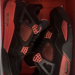 Jordan 4