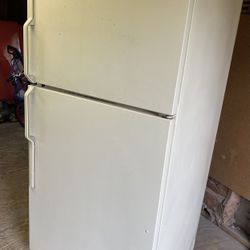 Top And Bottom Fridge 